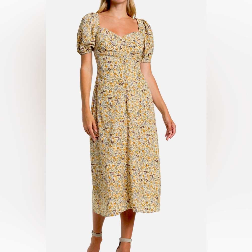 ASTR the Label Ruched Short Sleeve Midi Dress